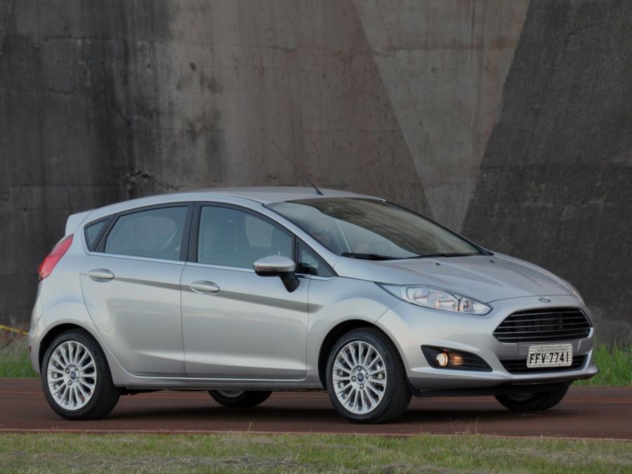  Ford Fiesta 5-Door 2013 года  (BR) (фото 21 из 30)
